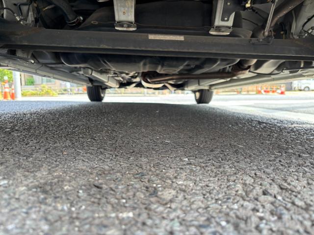 タント カスタムＸリミテッド　ワンオーナー　禁煙車　社外ＳＤナビ　フルセグ　スマートキー　片側電動スライドドア　ＨＩＤヘッドライト　フォグランプ　プライバシーガラス　純正１４インチアルミホイール　車両ナビ取扱説明書　スペアキー（42枚目）