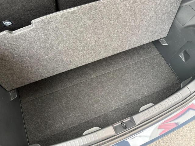 ヤリス Ｚ　１オーナー　純正ナビ　全周囲カメラ　フルセグＴＶ　衝突防止軽減ブレーキ　レーンキープＡ　ブラインドスポット　ＥＴＣ　Ｂｌｕｅｔｏｏｔｈ　レーダークルーズ　ステアリングヒーター　スマートキー２個　禁煙車（27枚目）