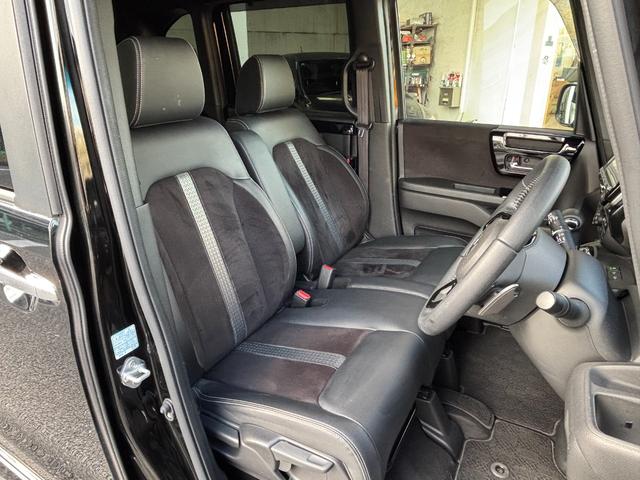 Ｎ－ＢＯＸカスタム Ｌターボ　ホンダセンシング　衝突軽減ブレーキ　誤発進抑制　後方誤発進抑制　歩行者事故低減ステアリング　アダプティブクルコン　標識認識機能　オートハイビーム　社外メモリーナビ　Ｂカメラ　両側パワスラ　ローダウン（12枚目）