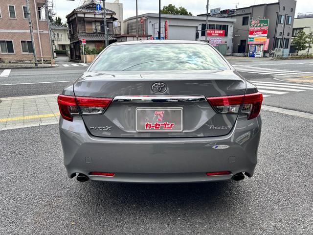 マークＸ プレミアム　１オーナー　禁煙車　社外ＳＤナビ　スマートキー２個　ノーマルクルコン　ＥＴＣ　パワーシート　シートヒーター　ハーフレザーシート　ＣＤ／ＤＶＤ再生可　フルセグＴＶ（10枚目）