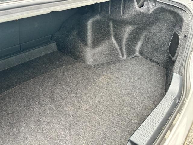 マークＸ プレミアム　１オーナー　禁煙車　社外ＳＤナビ　スマートキー２個　ノーマルクルコン　ＥＴＣ　パワーシート　シートヒーター　ハーフレザーシート　ＣＤ／ＤＶＤ再生可　フルセグＴＶ（43枚目）