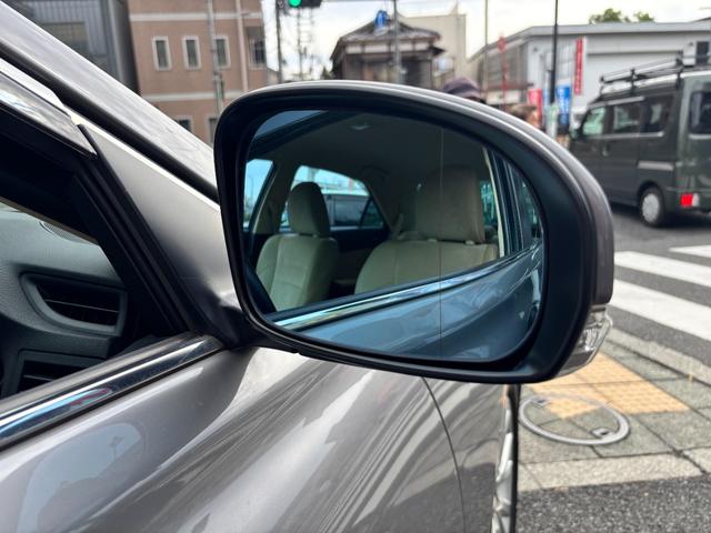 マークＸ プレミアム　１オーナー　禁煙車　社外ＳＤナビ　スマートキー２個　ノーマルクルコン　ＥＴＣ　パワーシート　シートヒーター　ハーフレザーシート　ＣＤ／ＤＶＤ再生可　フルセグＴＶ（54枚目）