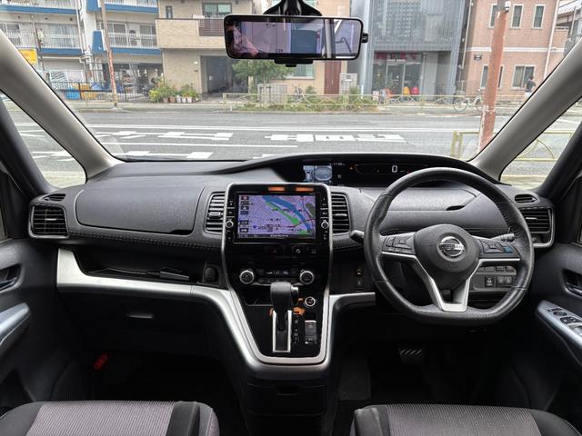 セレナ ハイウェイスター　Ｖセレクション　ワンオーナー　プロパイロット　純正ＳＤナビ　地デジ　全周囲カメラ　ＤＶＤ再生可　フリップダウンモニター　両側パワースライド　デジタルミラー　インテリジェントパーキング　ドライブレコーダー（2枚目）