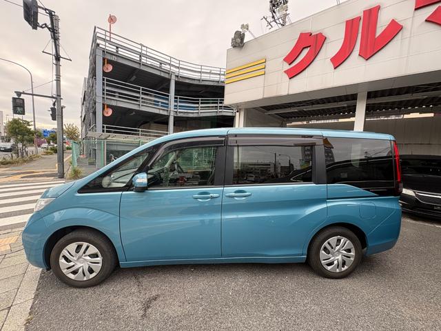 ステップワゴン Ｇ　ホンダセンシング　ワンオーナー　ケンウッドナビ　わくわくゲート　バックカメラ　フルセグＴＶ　ＥＴＣ　Ｂｌｕｅｔｏｏｔｈ　デジタルインナーミラー　スタッドレスタイヤあり　スマートキー２個　毎年ディーラー記録簿５枚　禁煙車（7枚目）