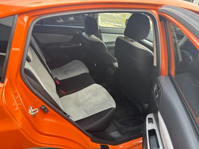 XVハイブリッド 2.0i-L アイサイト 1オーナー 純正ナビ バックカメラ 地デジTV Bluetooth接続 ETC 前後ドライブレコーダー 毎年ディーラー記録簿11枚 禁煙車(17枚目)