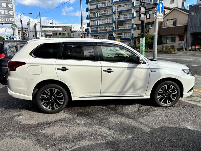 《メーター履歴チェック済み！》走行異常車は売りません！走行距離管理協会にデータ登録し、メーター履歴を照会済み！正常な車両のみ展示販売しているので、カーセブンなら初めての車選びも安心です！