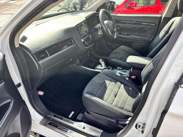 《ローンＯＫ》ジャックスさんやオリコさんなど各社信販会社と提携！最大８４回ローンまで対応可能です！！頭金０円ＯＫ♪詳しくは当店スタッフまでお気軽にご相談下さい♪０１２０−７２１−５３１！