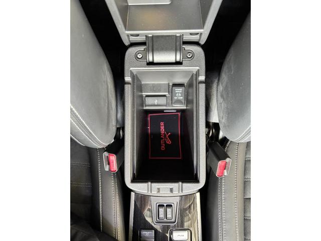 《安心の納車前整備！》国産・輸入車を問わず、提携工場にて熟練の整備士さんがしっかり整備をいたします。消耗品や壊れやすい箇所も点検・交換を済ませてご納車！安心してドライブ頂けます。