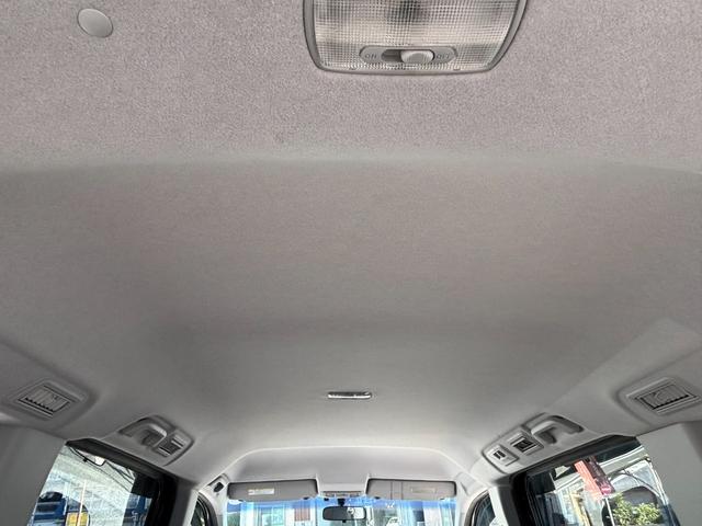 ステップワゴンスパーダ Ｓ　片側電動スライドドア　パドルシフト　ＨＩＤヘッドライト　革巻きステアリング　純正１６インチアルミ　ＥＴＣ　キーレス　車両ナビ取扱説明書（22枚目）