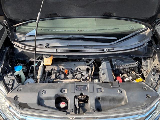 ステップワゴンスパーダ Ｓ　片側電動スライドドア　パドルシフト　ＨＩＤヘッドライト　革巻きステアリング　純正１６インチアルミ　ＥＴＣ　キーレス　車両ナビ取扱説明書（32枚目）