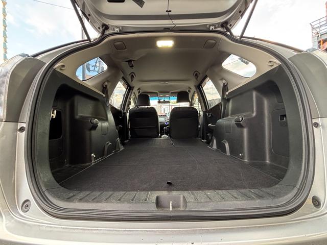 フィットシャトルハイブリッド ハイブリッド・スマートセレクション　助手席回転シート　ハーフレザー　スマートキー２個　Ｈ２５年からＲ７年ディーラー記録簿　純正メモリーナビ　バックカメラ　ＣＤ／ＤＶＤ再生可　ワンセグＴＶ　ＥＴＣ　ノーマルクルコン　ＨＩＤオートライト（26枚目）