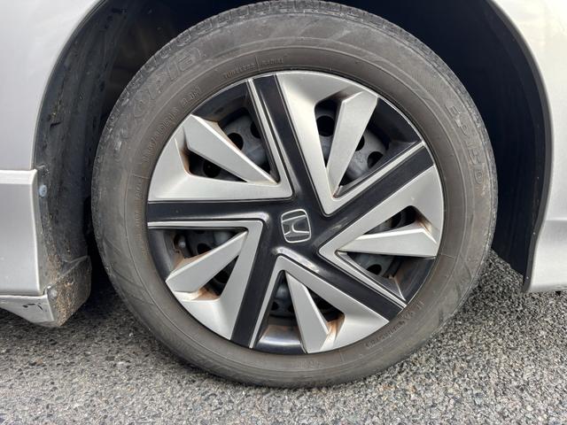 フィットシャトルハイブリッド ハイブリッド・スマートセレクション　助手席回転シート　ハーフレザー　スマートキー２個　Ｈ２５年からＲ７年ディーラー記録簿　純正メモリーナビ　バックカメラ　ＣＤ／ＤＶＤ再生可　ワンセグＴＶ　ＥＴＣ　ノーマルクルコン　ＨＩＤオートライト（44枚目）