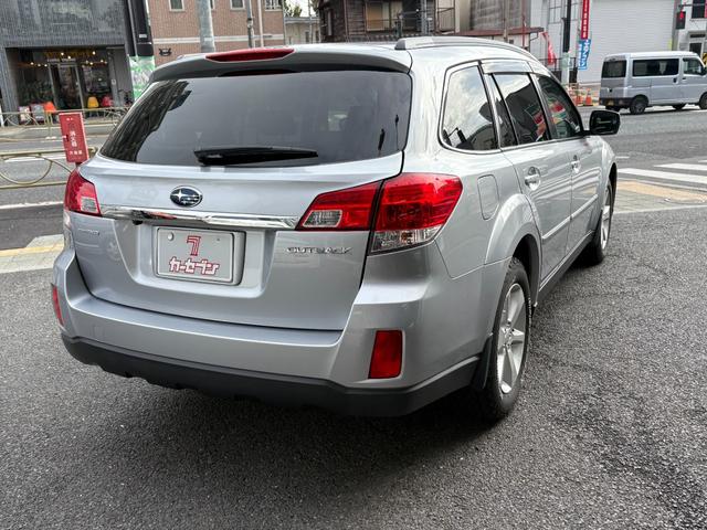 レガシィアウトバック ２．５ｉアイサイト　ＢＦグッドリッチトレールテレーンタイヤ　純正ナビ　バックカメラ　地デジ　ＥＴＣ　Ｂｌｕｅｔｏｏｔｈ　フロントドラレコ　レーダークルーズ　前列電動シート　毎年ディーラー記録簿あり　スマートキー２個（11枚目）