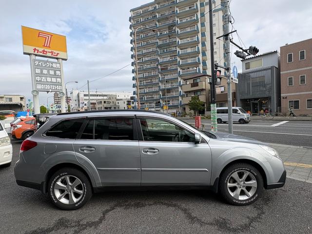 レガシィアウトバック ２．５ｉアイサイト　ＢＦグッドリッチトレールテレーンタイヤ　純正ナビ　バックカメラ　地デジ　ＥＴＣ　Ｂｌｕｅｔｏｏｔｈ　フロントドラレコ　レーダークルーズ　前列電動シート　毎年ディーラー記録簿あり　スマートキー２個（12枚目）