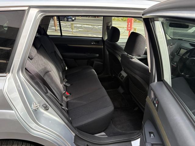 レガシィアウトバック ２．５ｉアイサイト　ＢＦグッドリッチトレールテレーンタイヤ　純正ナビ　バックカメラ　地デジ　ＥＴＣ　Ｂｌｕｅｔｏｏｔｈ　フロントドラレコ　レーダークルーズ　前列電動シート　毎年ディーラー記録簿あり　スマートキー２個（17枚目）