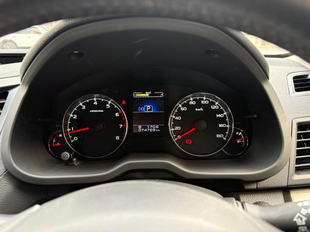 レガシィアウトバック ２．５ｉアイサイト　ＢＦグッドリッチトレールテレーンタイヤ　純正ナビ　バックカメラ　地デジ　ＥＴＣ　Ｂｌｕｅｔｏｏｔｈ　フロントドラレコ　レーダークルーズ　前列電動シート　毎年ディーラー記録簿あり　スマートキー２個（30枚目）