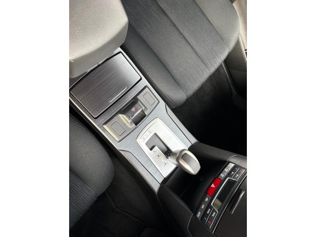 レガシィアウトバック ２．５ｉアイサイト　ＢＦグッドリッチトレールテレーンタイヤ　純正ナビ　バックカメラ　地デジ　ＥＴＣ　Ｂｌｕｅｔｏｏｔｈ　フロントドラレコ　レーダークルーズ　前列電動シート　毎年ディーラー記録簿あり　スマートキー２個（34枚目）