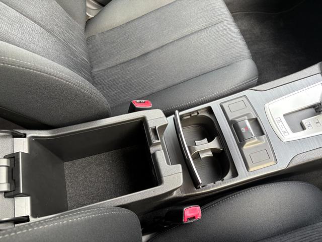 レガシィアウトバック ２．５ｉアイサイト　ＢＦグッドリッチトレールテレーンタイヤ　純正ナビ　バックカメラ　地デジ　ＥＴＣ　Ｂｌｕｅｔｏｏｔｈ　フロントドラレコ　レーダークルーズ　前列電動シート　毎年ディーラー記録簿あり　スマートキー２個（35枚目）