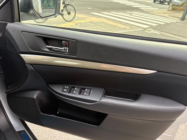 レガシィアウトバック ２．５ｉアイサイト　ＢＦグッドリッチトレールテレーンタイヤ　純正ナビ　バックカメラ　地デジ　ＥＴＣ　Ｂｌｕｅｔｏｏｔｈ　フロントドラレコ　レーダークルーズ　前列電動シート　毎年ディーラー記録簿あり　スマートキー２個（39枚目）