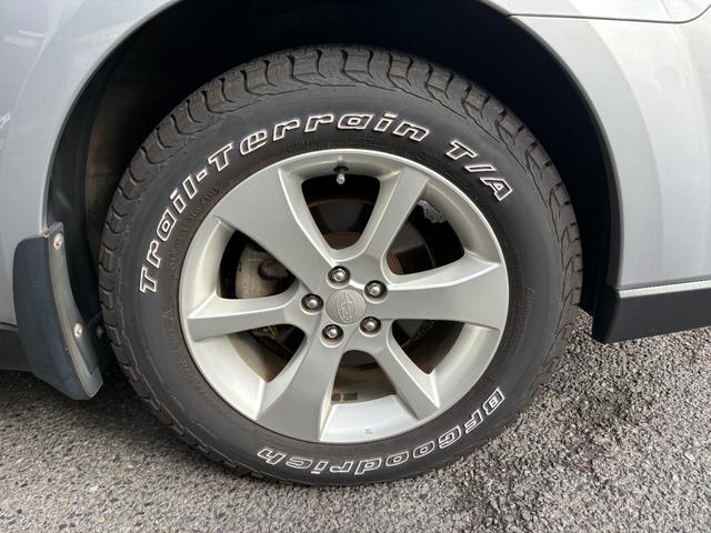 レガシィアウトバック ２．５ｉアイサイト　ＢＦグッドリッチトレールテレーンタイヤ　純正ナビ　バックカメラ　地デジ　ＥＴＣ　Ｂｌｕｅｔｏｏｔｈ　フロントドラレコ　レーダークルーズ　前列電動シート　毎年ディーラー記録簿あり　スマートキー２個（52枚目）