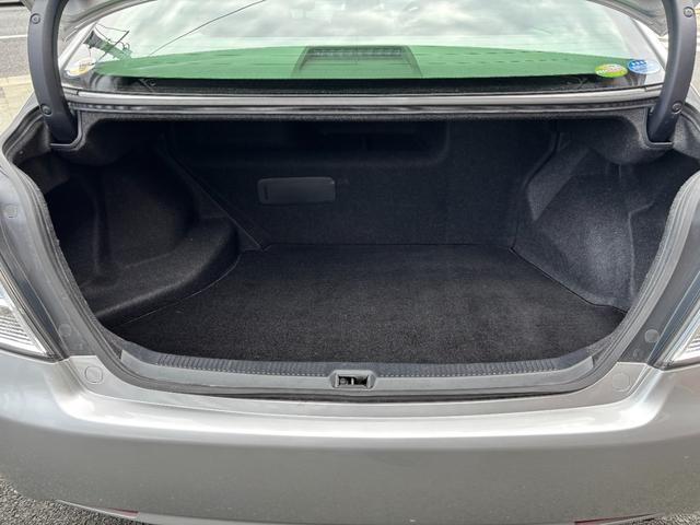 ＳＡＩ Ｓ　ワンオーナー　禁煙車　スマートキー２個　純正ＨＤＤナビ　バックカメラ　ＥＴＣ　ＨＩＤオートライト　電動シート　ノーマルクルコン　車両／ナビ取説　革巻きステアリング　Ｈ２３年からＲ７年ディーラー記録簿（19枚目）