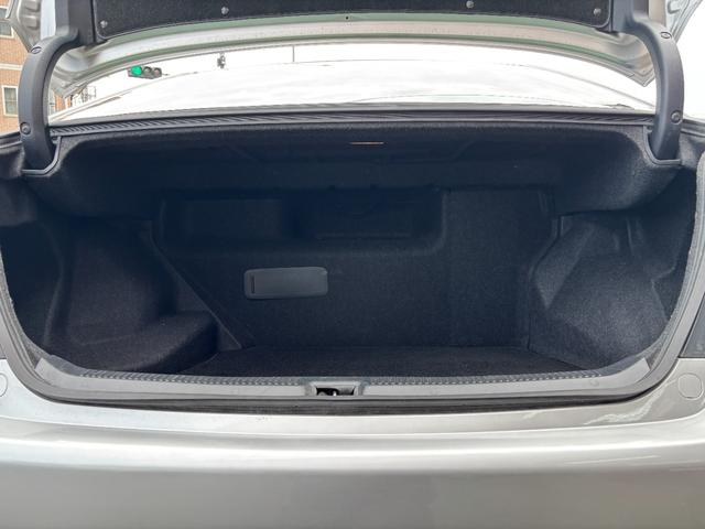 ＳＡＩ Ｓ　ワンオーナー　禁煙車　スマートキー２個　純正ＨＤＤナビ　バックカメラ　ＥＴＣ　ＨＩＤオートライト　電動シート　ノーマルクルコン　車両／ナビ取説　革巻きステアリング　Ｈ２３年からＲ７年ディーラー記録簿（20枚目）