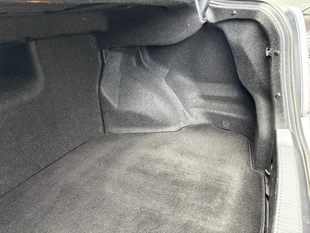 ＳＡＩ Ｓ　ワンオーナー　禁煙車　スマートキー２個　純正ＨＤＤナビ　バックカメラ　ＥＴＣ　ＨＩＤオートライト　電動シート　ノーマルクルコン　車両／ナビ取説　革巻きステアリング　Ｈ２３年からＲ７年ディーラー記録簿（21枚目）