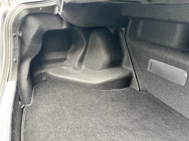 ＳＡＩ Ｓ　ワンオーナー　禁煙車　スマートキー２個　純正ＨＤＤナビ　バックカメラ　ＥＴＣ　ＨＩＤオートライト　電動シート　ノーマルクルコン　車両／ナビ取説　革巻きステアリング　Ｈ２３年からＲ７年ディーラー記録簿（22枚目）