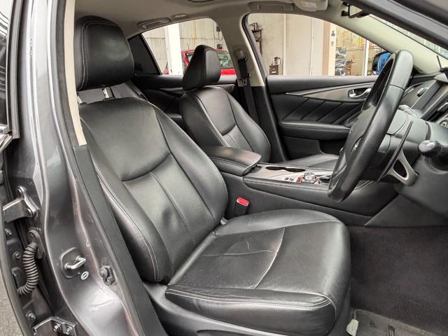 スカイライン 350GT ハイブリッド タイプSP 全方位運転支援システム サンルーフ エマブレ インテリジェントクルコン 全方位カメラ テイン車高調 RAYS19インチアルミ 黒革シート パワーシート シートヒーター BOSEサウンドシステム(10枚目)