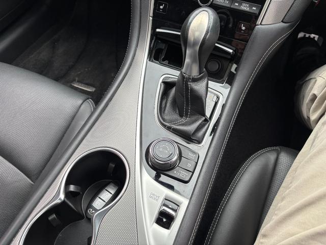 スカイライン 350GT ハイブリッド タイプSP 全方位運転支援システム サンルーフ エマブレ インテリジェントクルコン 全方位カメラ テイン車高調 RAYS19インチアルミ 黒革シート パワーシート シートヒーター BOSEサウンドシステム(25枚目)