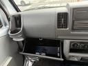 《ご納車はクリーニング&コーティング付!》「中古車だからなぁ・・・」そんなことありません!ご納車前に必ず車内クリーニング・外装コーティングを施し、キレイな状態であなたのもとにお届けいたします!