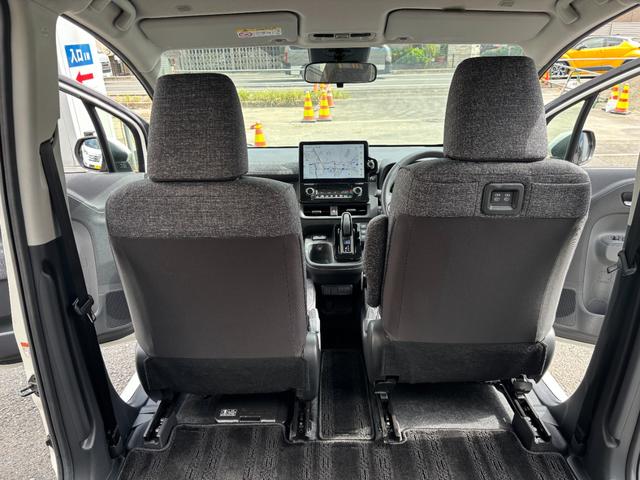 シエンタ ハイブリッドＺ　ワンオーナー　禁煙車　純正ナビ　フルセグＴＶ　全方位カメラ　両側パワースライドドア　ＥＴＣ２．０　プリクラッシュ　レーダークルーズ　パーキングサポートブレーキ　ブラインドスポット　クリアランスソナー（26枚目）