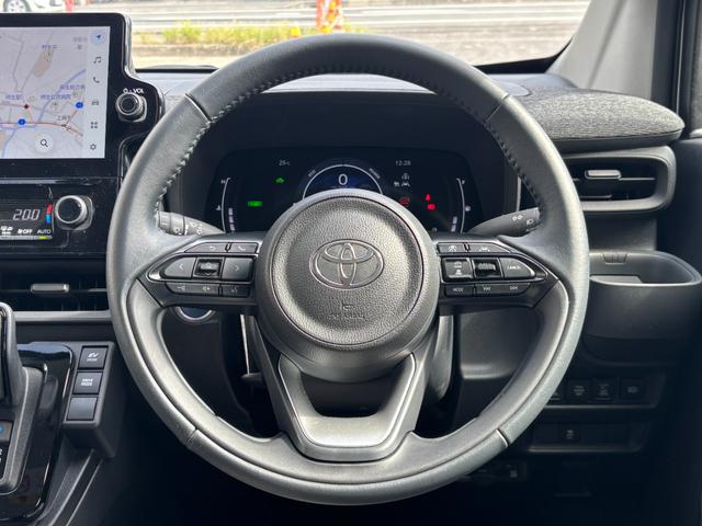シエンタ ハイブリッドＺ　ワンオーナー　禁煙車　純正ナビ　フルセグＴＶ　全方位カメラ　両側パワースライドドア　ＥＴＣ２．０　プリクラッシュ　レーダークルーズ　パーキングサポートブレーキ　ブラインドスポット　クリアランスソナー（33枚目）
