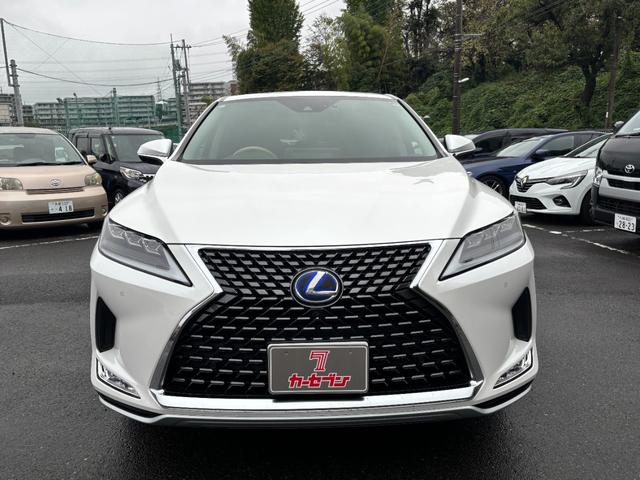RX RX450h バージョンL ムーンルーフ セーフティシステムプラス パーキングサポートブレーキ ブラインドスポットモニター 革シート 前席パワーシート シートヒーター前後 三眼LEDヘッドライト LEDシーケンシャルターンランプ(4枚目)