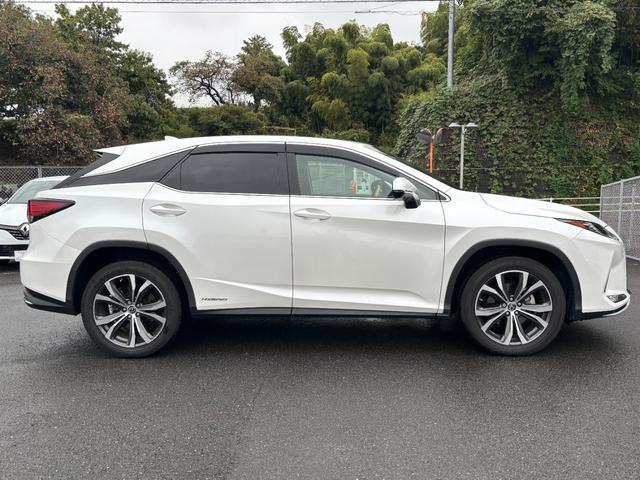 RX RX450h バージョンL ムーンルーフ セーフティシステムプラス パーキングサポートブレーキ ブラインドスポットモニター 革シート 前席パワーシート シートヒーター前後 三眼LEDヘッドライト LEDシーケンシャルターンランプ(9枚目)