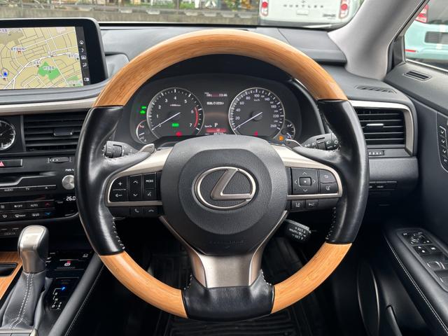 RX RX450h バージョンL ムーンルーフ セーフティシステムプラス パーキングサポートブレーキ ブラインドスポットモニター 革シート 前席パワーシート シートヒーター前後 三眼LEDヘッドライト LEDシーケンシャルターンランプ(23枚目)