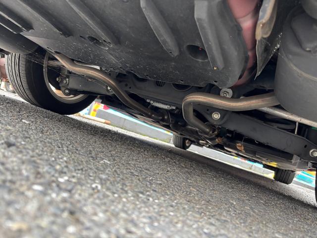 IS IS300h ワンオーナー 禁煙車 純正ナビ フルセグTV バックカメラ クリアランスソナー ETC2.0 プリクラッシュ レーダークルーズコントロール ブラインドスポットモニター 前席パワーシート&シートヒーター(61枚目)