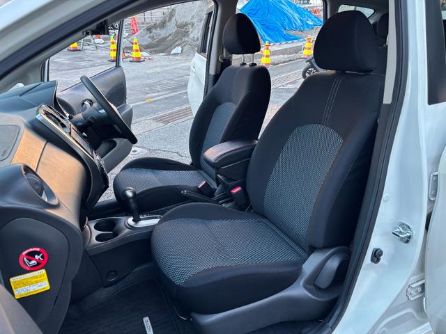 ノート Ｘ　ＤＩＧ－Ｓ　禁煙車　純正ナビ　ＴＶ　バックカメラ　エマージェンシーブレーキ　踏み間違い衝突防止アシスト　車線逸脱警報　ＥＴＣ　オートライト　プッシュスタート　インテリジェントキー２個　純正ドライブレコーダー（14枚目）