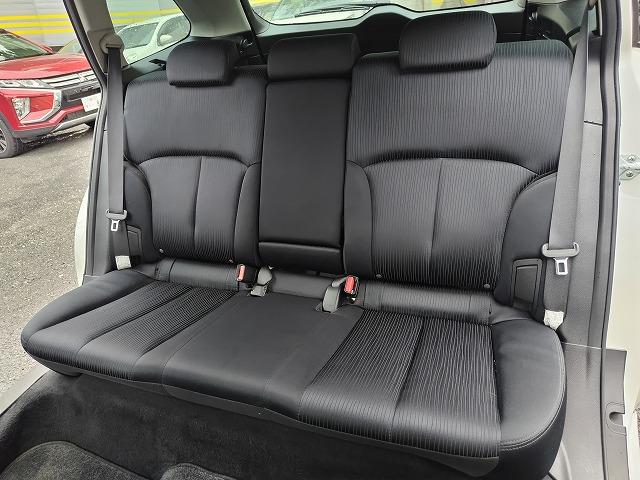 レガシィツーリングワゴン 2.5iアイサイト 禁煙車 純正HDDナビ フルセグTV バックカメラ ETC SI-DRIVE プリクラッシュ 車線逸脱警報 クルーズコントロール 前席パワーシート プッシュスタート スマートキー2個 オートライト(18枚目)