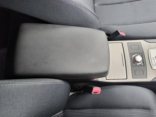 レガシィツーリングワゴン 2.5iアイサイト 禁煙車 純正HDDナビ フルセグTV バックカメラ ETC SI-DRIVE プリクラッシュ 車線逸脱警報 クルーズコントロール 前席パワーシート プッシュスタート スマートキー2個 オートライト(40枚目)