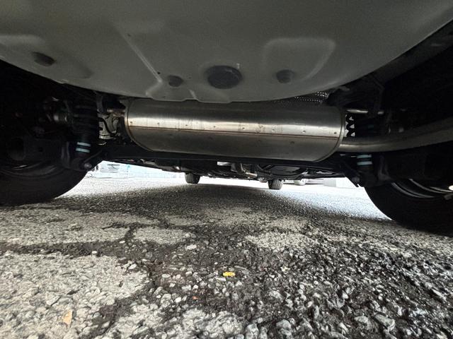 シエンタ Ｇ　禁煙　純正１０．５インチナビ　全方位カメラ　両側電動　ＬＥＤヘッドライト　セーフティセンス　パーキングサポートブレーキ　ブラインドスポット　スマートキー２個　レーダークルコン　点検記録簿２枚Ｒ７年有（12枚目）