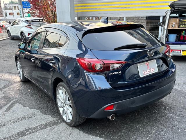 アクセラスポーツ ２０Ｓ　禁煙車　マツダコネクトナビ　フルセグＴＶ　バックカメラ　スマートシティブレーキサポート　ＥＴＣ　パドルシフト　プッシュスタート　スマートキー２個　オートライト　ＨＩＤ　ＣＤ　ＤＶＤ　Ｂｌｕｅｔｏｏｔｈ（2枚目）