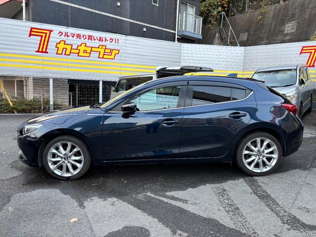 アクセラスポーツ ２０Ｓ　禁煙車　マツダコネクトナビ　フルセグＴＶ　バックカメラ　スマートシティブレーキサポート　ＥＴＣ　パドルシフト　プッシュスタート　スマートキー２個　オートライト　ＨＩＤ　ＣＤ　ＤＶＤ　Ｂｌｕｅｔｏｏｔｈ（7枚目）