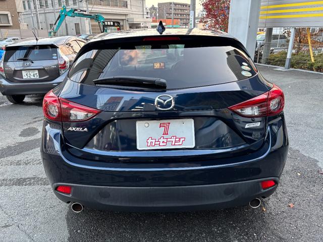 アクセラスポーツ ２０Ｓ　禁煙車　マツダコネクトナビ　フルセグＴＶ　バックカメラ　スマートシティブレーキサポート　ＥＴＣ　パドルシフト　プッシュスタート　スマートキー２個　オートライト　ＨＩＤ　ＣＤ　ＤＶＤ　Ｂｌｕｅｔｏｏｔｈ（8枚目）