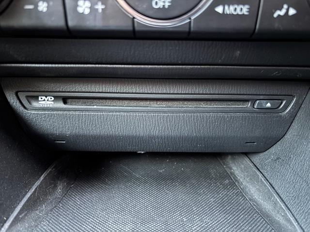 アクセラスポーツ ２０Ｓ　禁煙車　マツダコネクトナビ　フルセグＴＶ　バックカメラ　スマートシティブレーキサポート　ＥＴＣ　パドルシフト　プッシュスタート　スマートキー２個　オートライト　ＨＩＤ　ＣＤ　ＤＶＤ　Ｂｌｕｅｔｏｏｔｈ（39枚目）