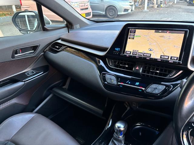 C-HR G ワンオーナー 禁煙車 純正ナビ フルセグTV バックカメラ ETC クリアランスソナー セーフティセンスP 前席シートヒーター プッシュスタート スマートキー オートライト LEDライト LEDフォグ(42枚目)