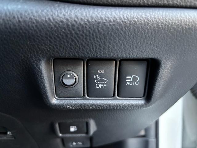 C-HR G ワンオーナー 禁煙車 純正ナビ フルセグTV バックカメラ ETC クリアランスソナー セーフティセンスP 前席シートヒーター プッシュスタート スマートキー オートライト LEDライト LEDフォグ(45枚目)