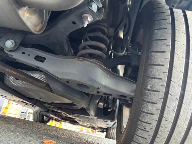 C-HR G ワンオーナー 禁煙車 純正ナビ フルセグTV バックカメラ ETC クリアランスソナー セーフティセンスP 前席シートヒーター プッシュスタート スマートキー オートライト LEDライト LEDフォグ(57枚目)