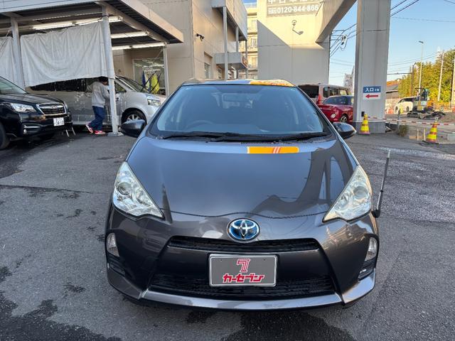 アクア Ｓ　ワンオーナー　禁煙車　純正ＳＤナビ　ワンセグＴＶ　ＤＶＤ／ＣＤ　ＳＤ　Ｂｌｕｅｔｏｏｔｈ　ＥＴＣ　プッシュスタート　スマートキー２個　記録簿Ｒ６年度有（4枚目）