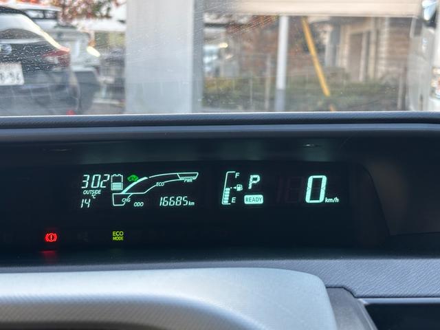 アクア Ｓ　ワンオーナー　禁煙車　純正ＳＤナビ　ワンセグＴＶ　ＤＶＤ／ＣＤ　ＳＤ　Ｂｌｕｅｔｏｏｔｈ　ＥＴＣ　プッシュスタート　スマートキー２個　記録簿Ｒ６年度有（23枚目）